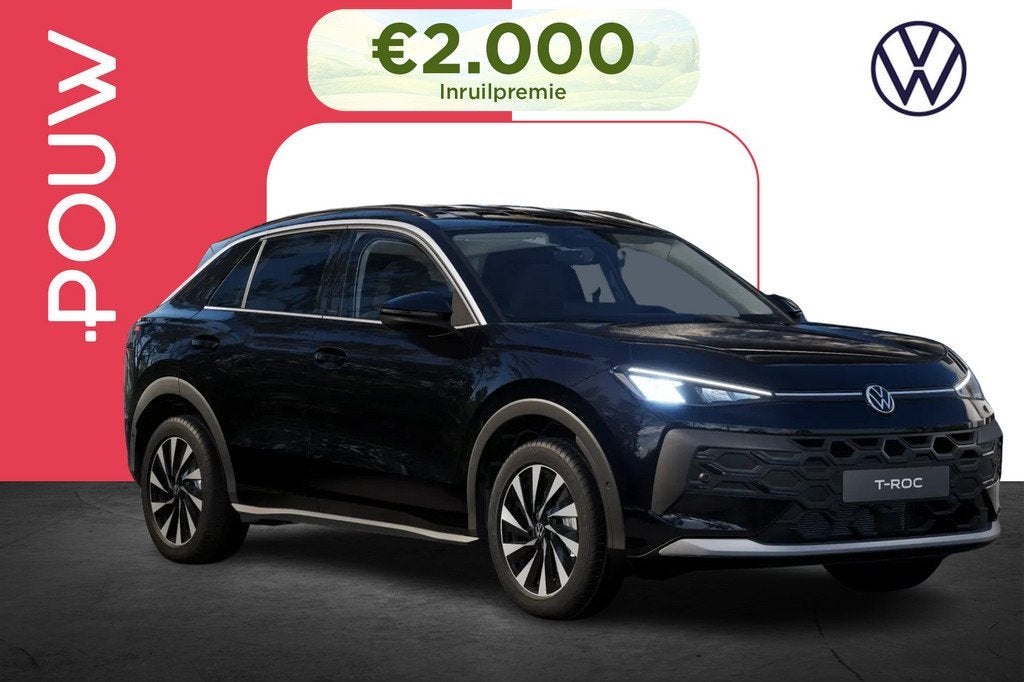 Volkswagen T-Roc 1.5 eTsi 150pk Life First Edition | Trekhaa, Auto's, Stof, 1498 cc, 4 cilinders, Zwart