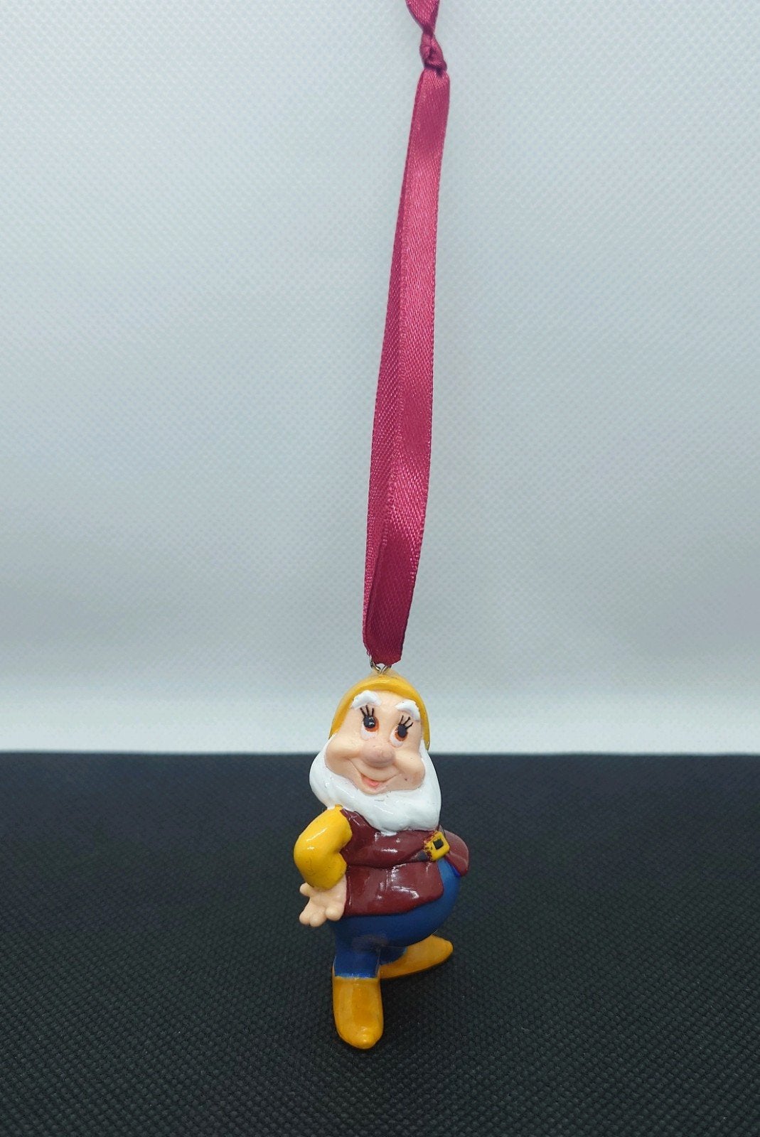Disney Dwerg Happy Giechel kerst ornament hanger kerstbal, Ophalen of Verzenden, Sneeuwwitje of Doornroosje, Zo goed als nieuw