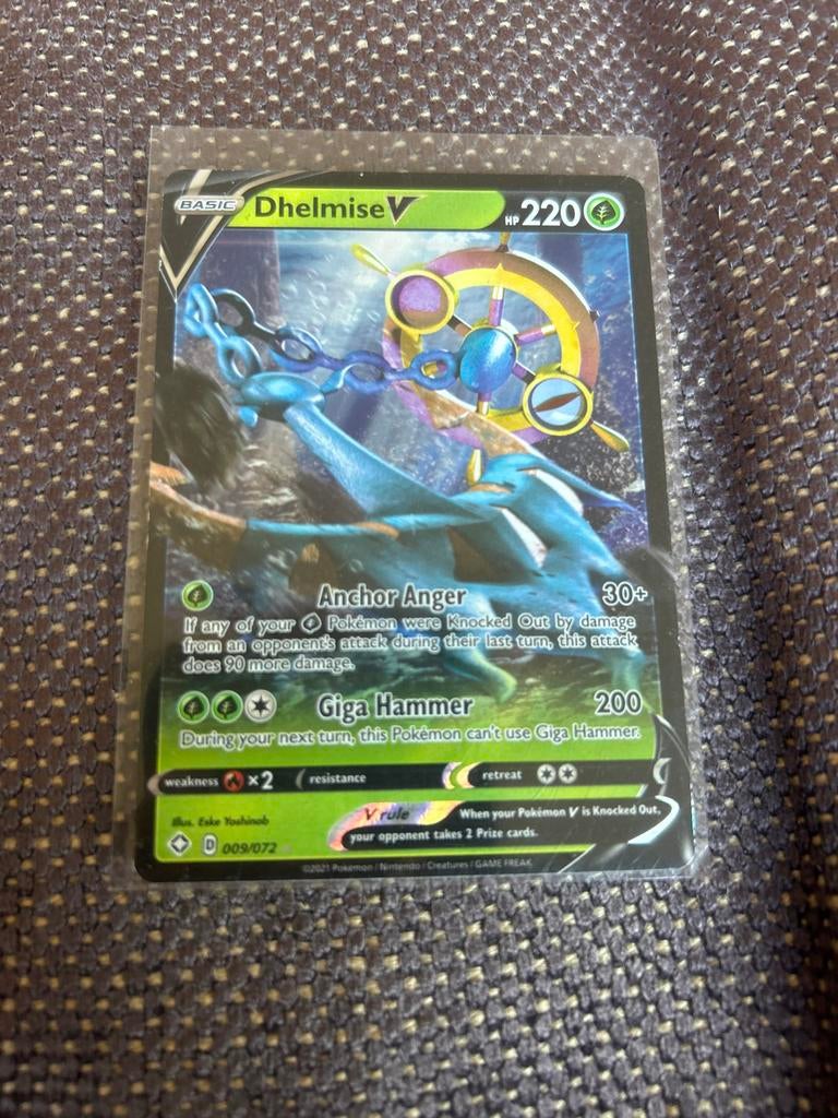 Pokemon kaart Dhelmise V, Ophalen of Verzenden, Zo goed als nieuw, Losse kaart, Foil