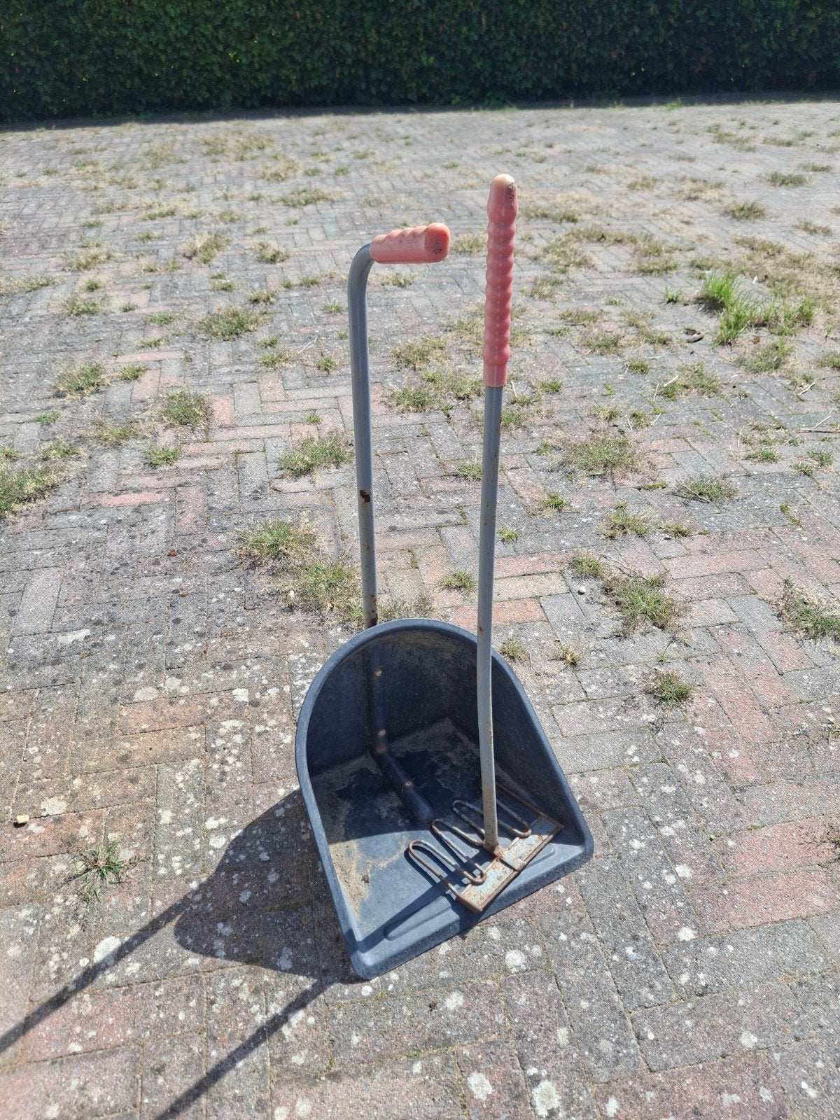 hark en blik voor uitmesten stal, Ophalen, Gebruikt
