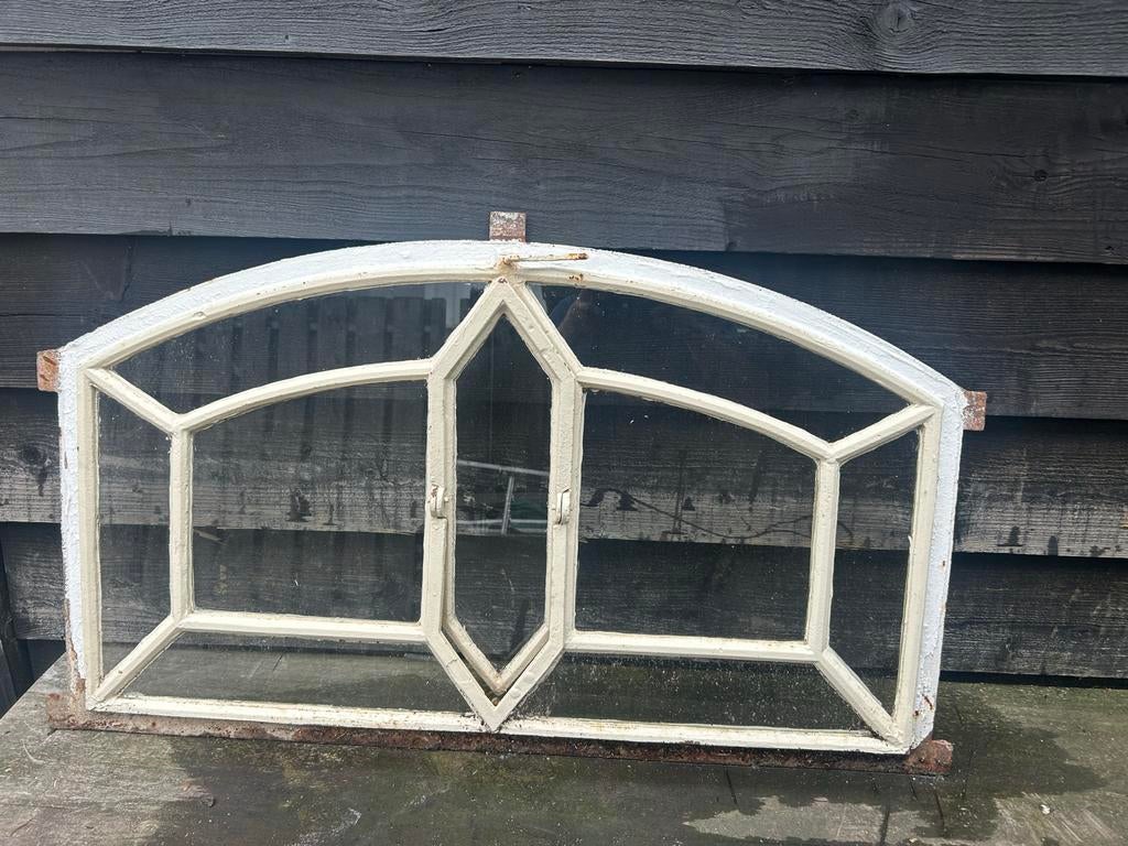 Antiek halfrond raam met roedeverdeling, Gevelraam of Ruit, Gebruikt, Minder dan 80 cm, 80 tot 120 cm