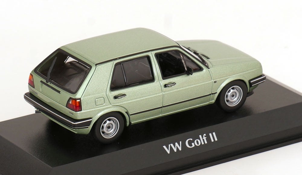 Maxichamps 1:43 Volkswagen Golf 2, 4 deurs 1985 lichtgroen, -, Nieuw, Ophalen of Verzenden, -