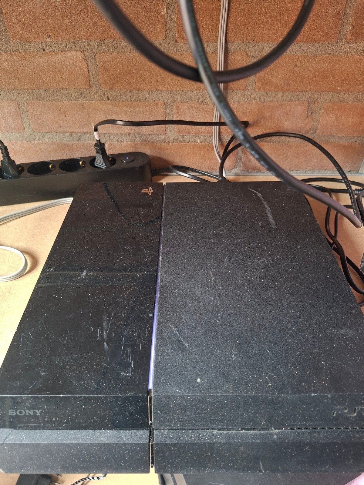 PS4 console zonder controller - Werkt perfect!, Spelcomputers en Games, Spelcomputers | Sony PlayStation 4, Ophalen, Zonder controller