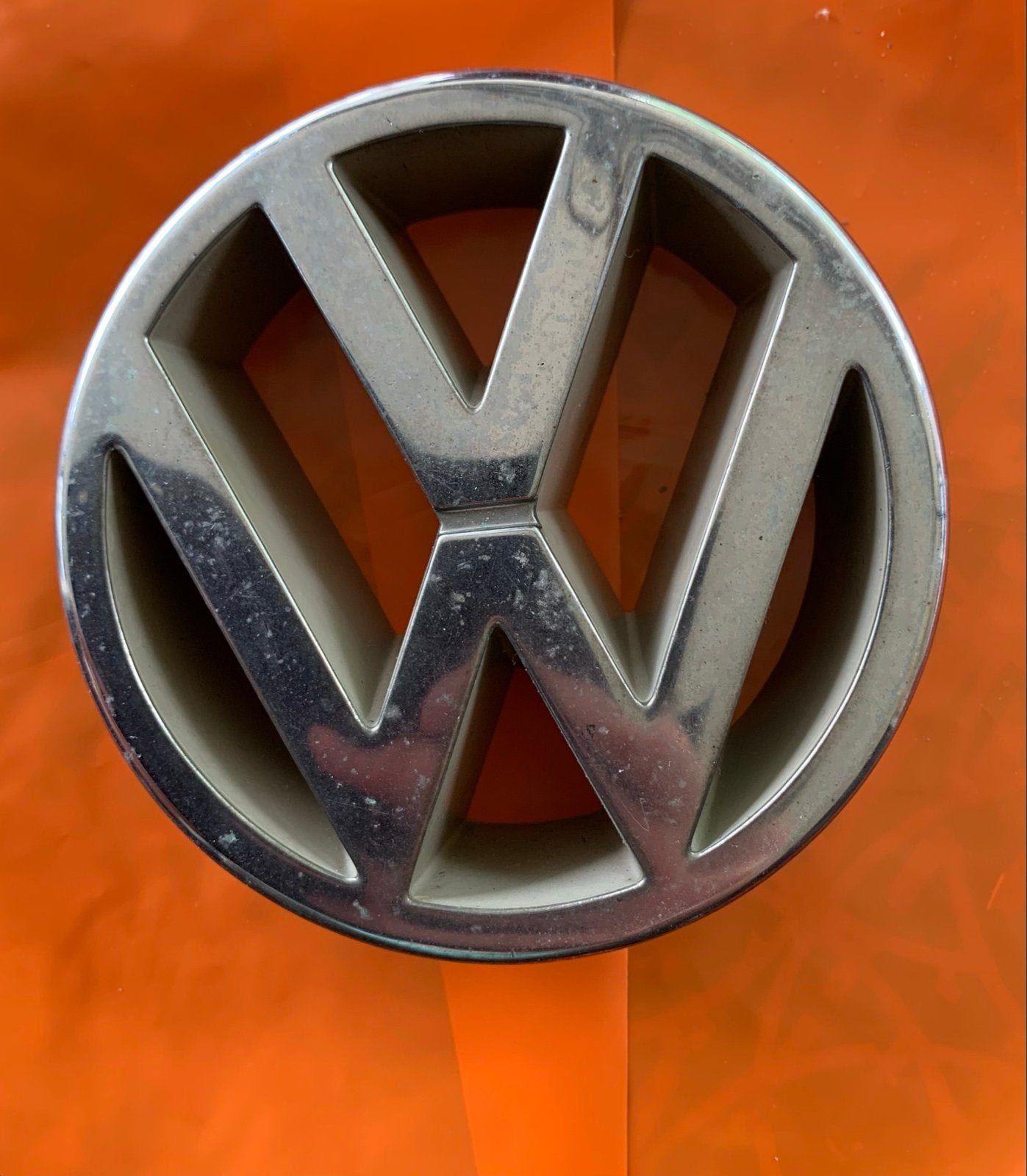 Volkswagen VW embleem logo 3A0853601, Ophalen, Gebruikt, Volkswagen