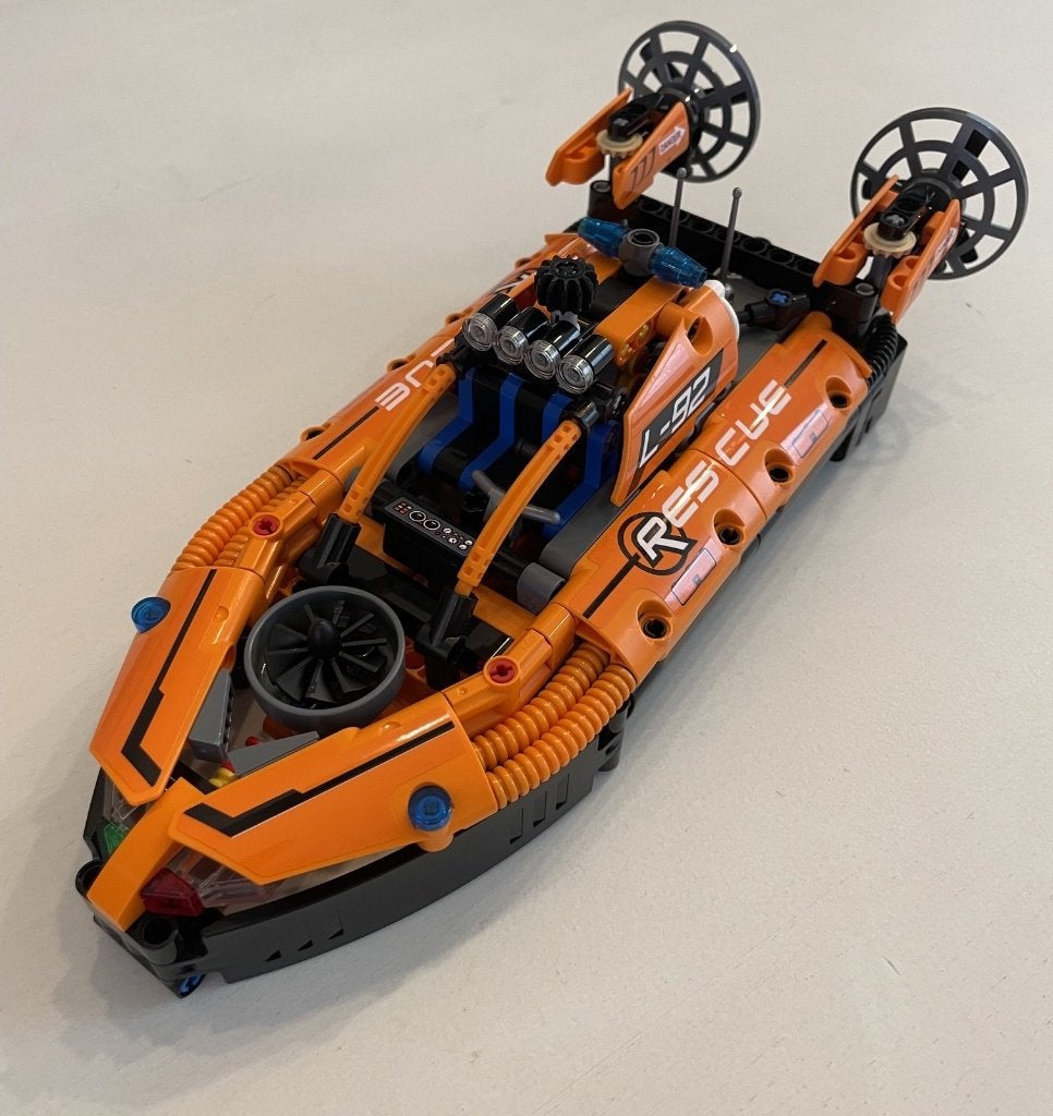 LEGO Technic 42120 - Rescue Hovercraft, Lego, Inclusief instructies, Ophalen of Verzenden, Zo goed als nieuw