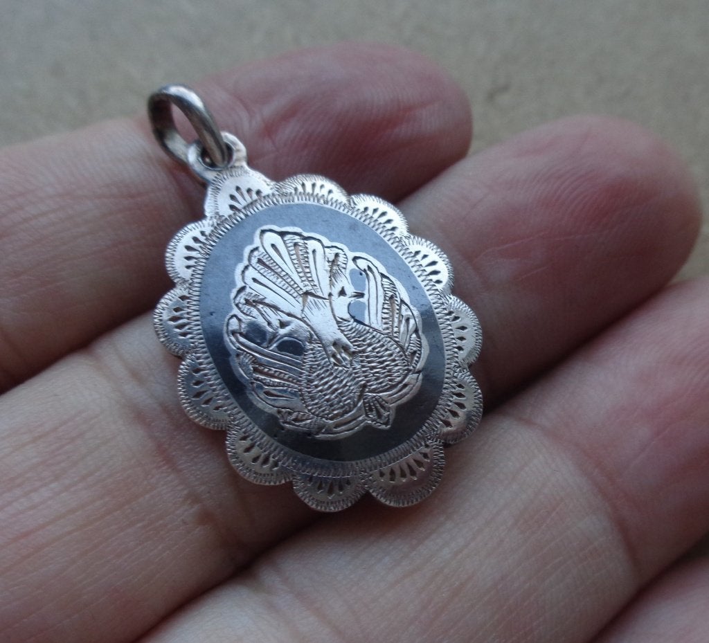 zilveren Niello hanger met twee pauwen [388], Verzenden, Zo goed als nieuw, Zilver, Zilver