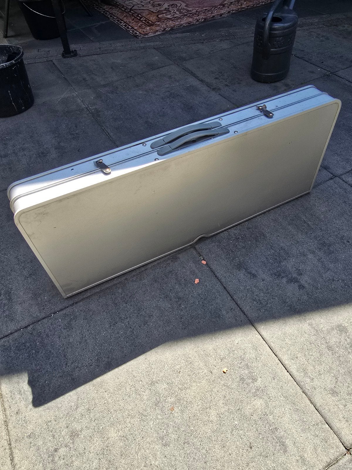 Opvouwbare campingtafel met 4 krukjes, Ophalen, Gebruikt, Campingtafel