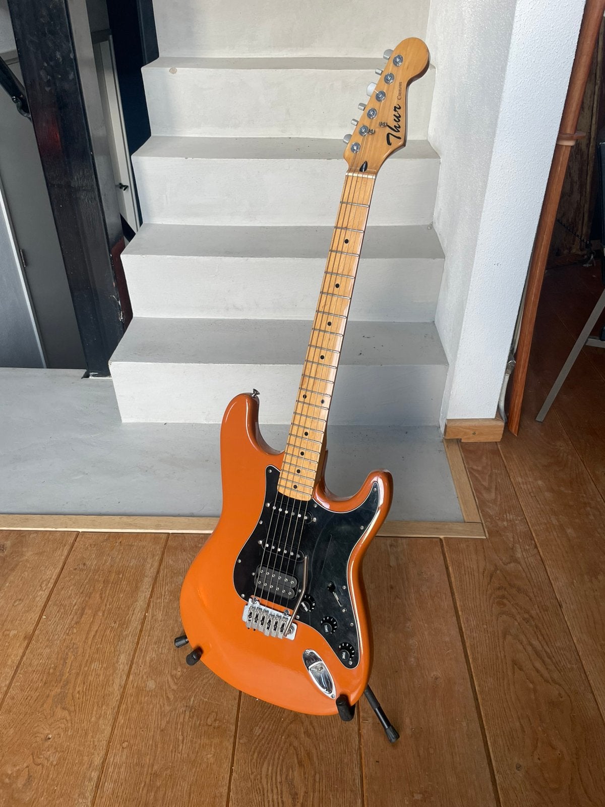 Thur Custom stratocaster - Capri Orange- HSS, Ophalen, Gebruikt, Solid body, Overige merken