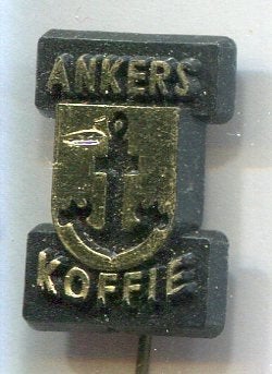 ANKERS koffie goud op zwart plastic speldje ( L_009a), Ophalen of Verzenden, Zo goed als nieuw, Merk, Speldje of Pin