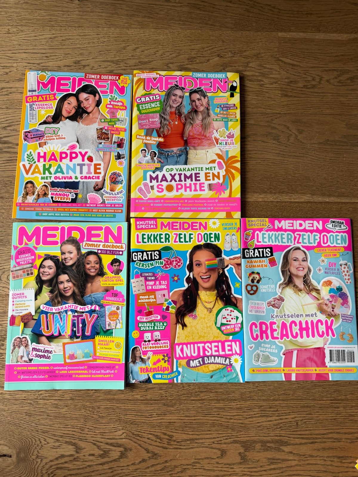 Meiden Zomer Doeboeken & Knutsel Specials set van 5 stuk, Ophalen, Gelezen, Overige typen