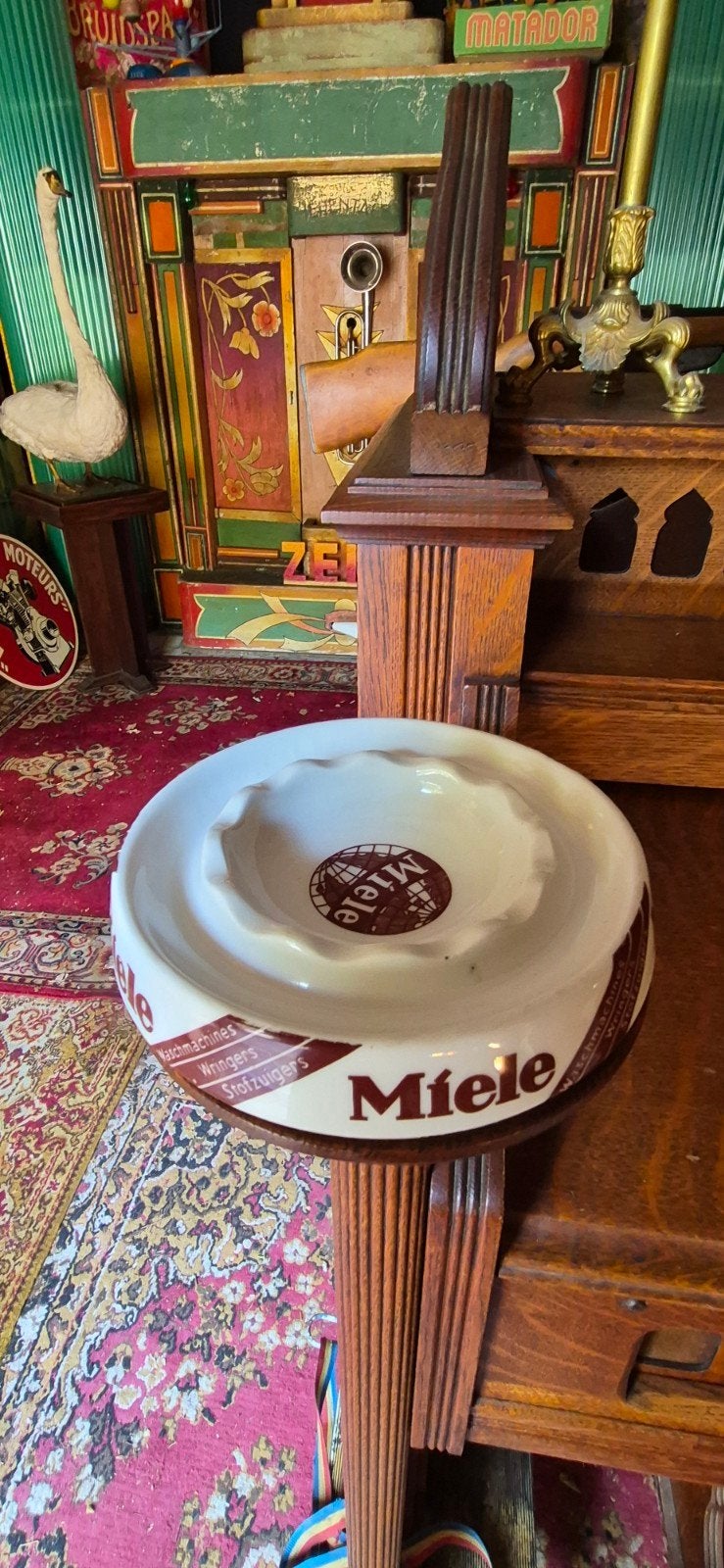 Miele Oude Porseleinen Asbak - 18 cm - Zeer Goede Staat, Ophalen of Verzenden, Zo goed als nieuw, Gebruiksvoorwerp