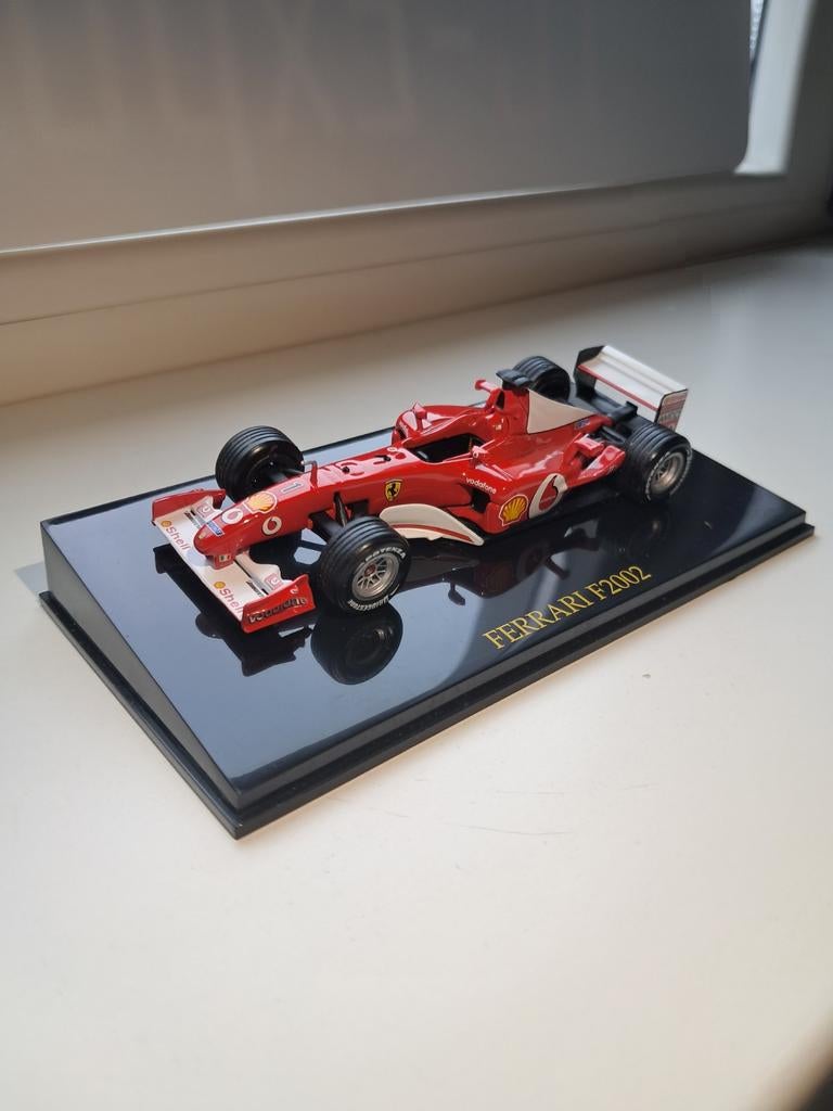 Ferrari F2002 schaalmodel 1:43 - Nieuwstaat, Hobby en Vrije tijd, Modelauto's | 1:43, Ophalen of Verzenden, Zo goed als nieuw