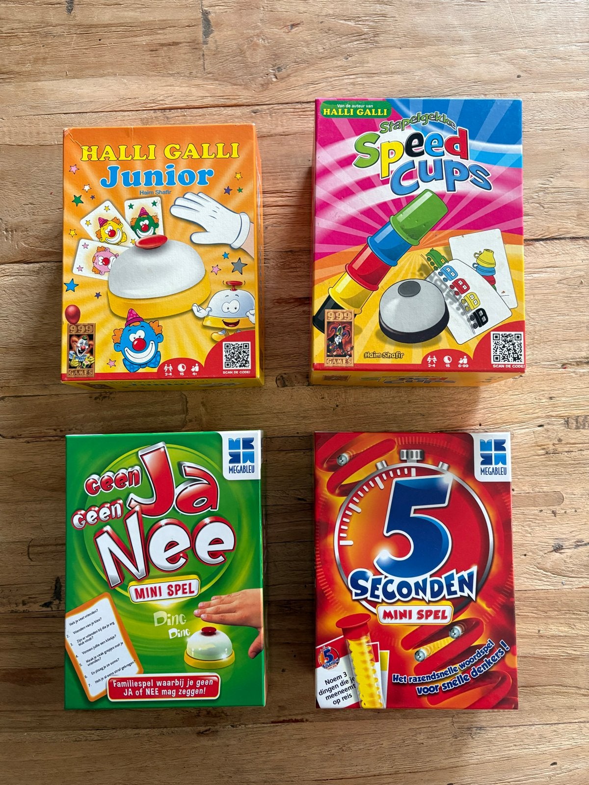 4 leuke familiespellen: Halli Galli, Speed Cups, Geen Ja Gee, Een of twee spelers, Ophalen of Verzenden, Gebruikt, Reisspel