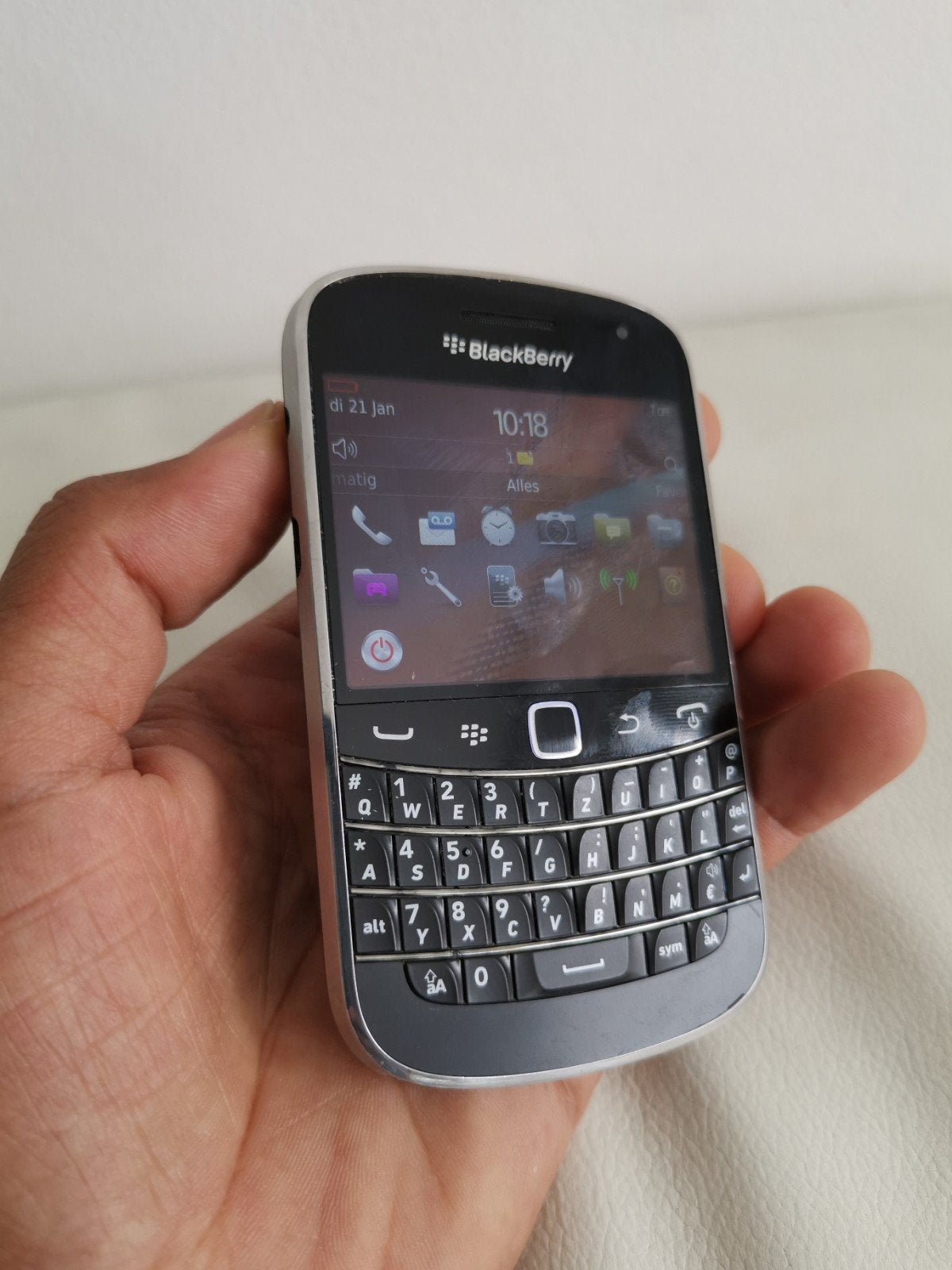 Een nette BlackBerry Bold 9900 Dit toestel is ideaal voor de, Telecommunicatie, Mobiele telefoons | Hoesjes en Frontjes | Blackberry