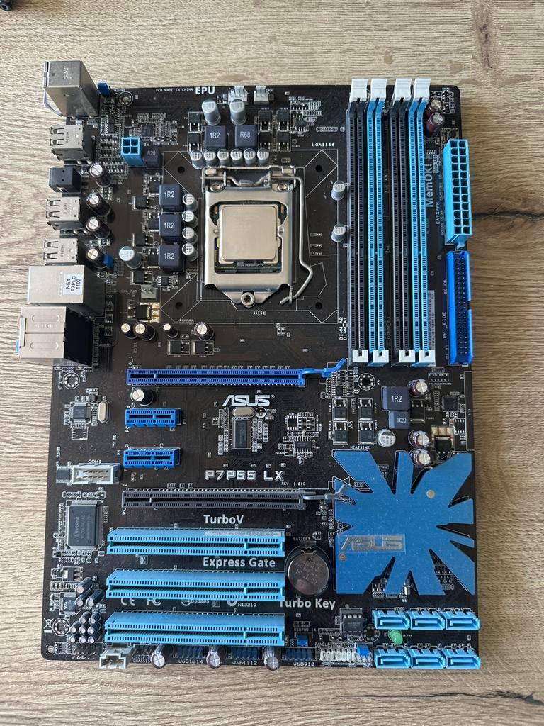 ASUS P7P55 LX Moederbord met Intel Core i7-870, Computers en Software, Moederborden, Gebruikt, Intel, DDR3, Ophalen