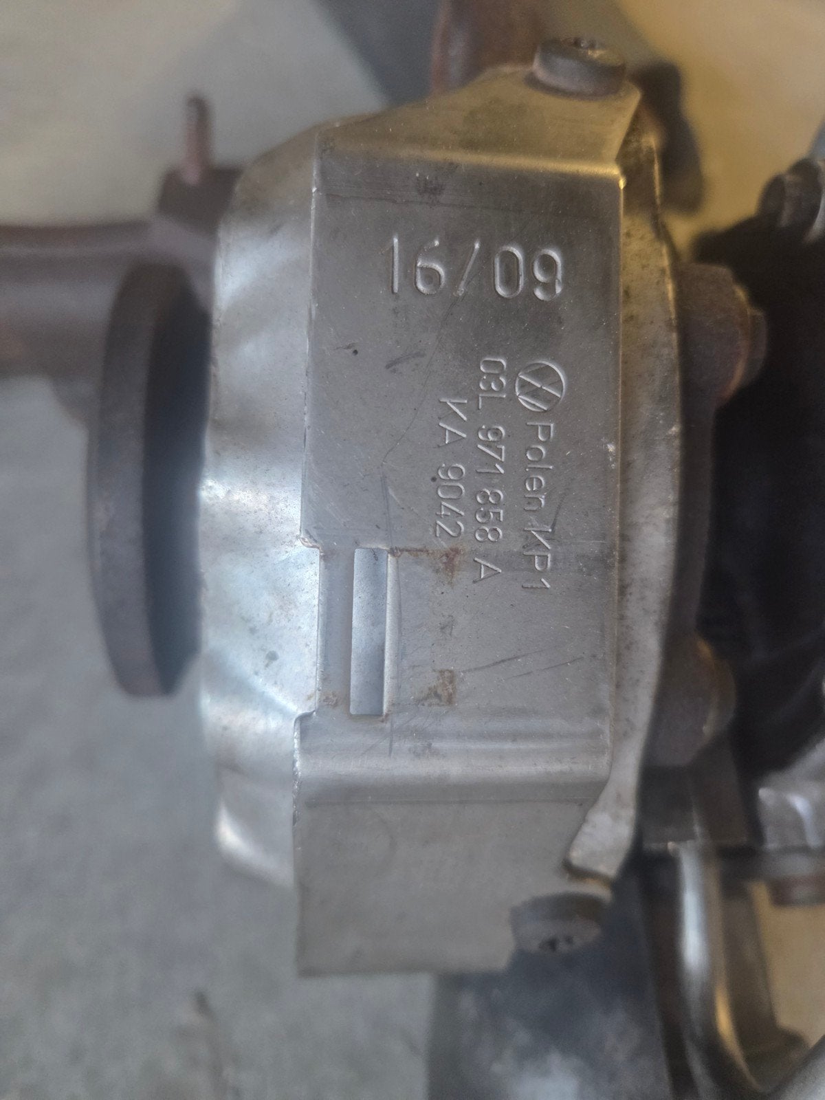 Turbo met spruitstuk - 03L 971 858 A - Gebruikt, Ophalen of Verzenden, Gebruikt, Audi