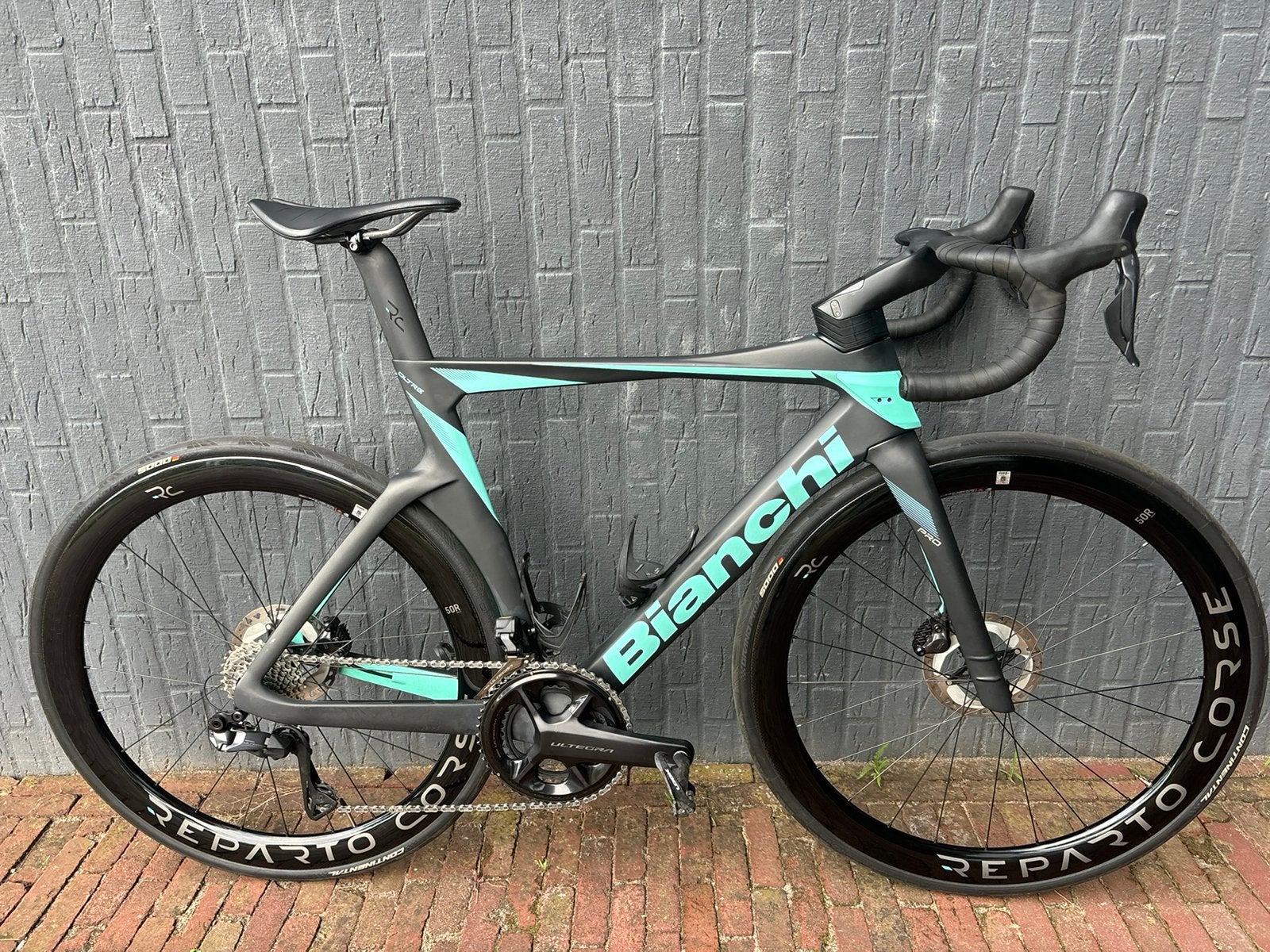 Bianchi Oltre Pro Shimano Ultegra Di2 12S 55cm L aero racer, 28 inch, Carbon, Zo goed als nieuw, Meer dan 20 versnellingen