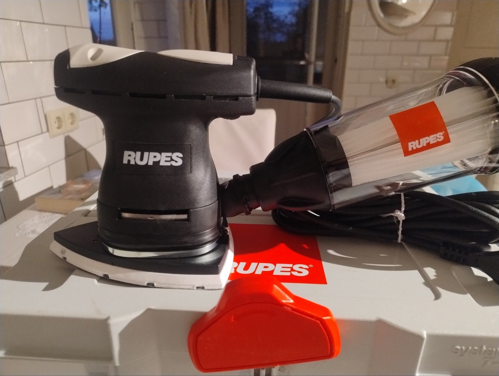 Nieuwe Rupes LS71TEBOX delta schuurmachine, Ophalen of Verzenden, Nieuw, Minder dan 600 watt, Vlakschuurmachine