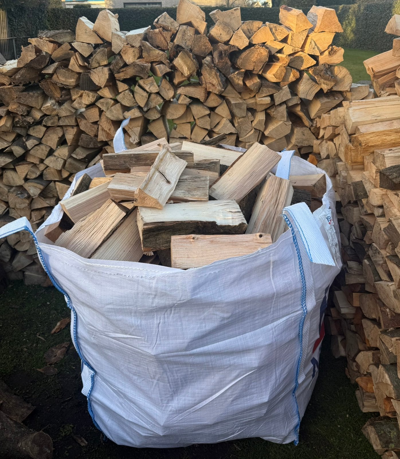 Halfdroog haardhout, Tuin en Terras, Minder dan 3 m³, Ophalen