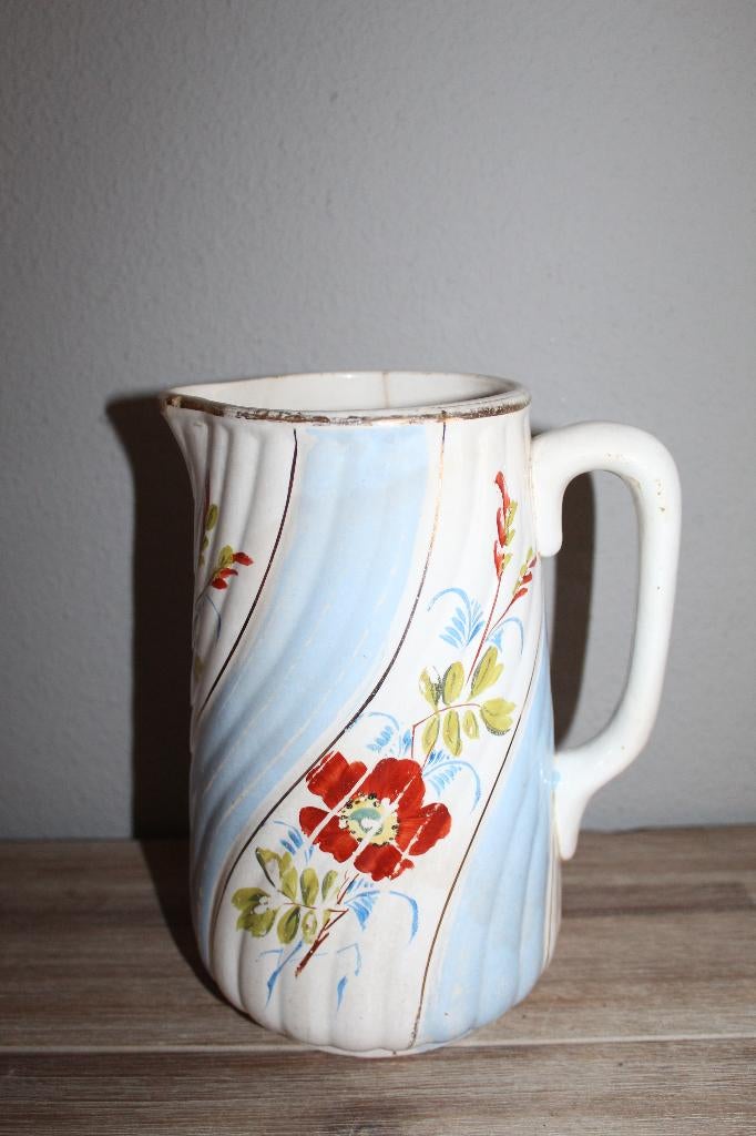 SALE Antieke getorste kan met lichtblauw bloemendecor -Nimy, Ophalen of Verzenden