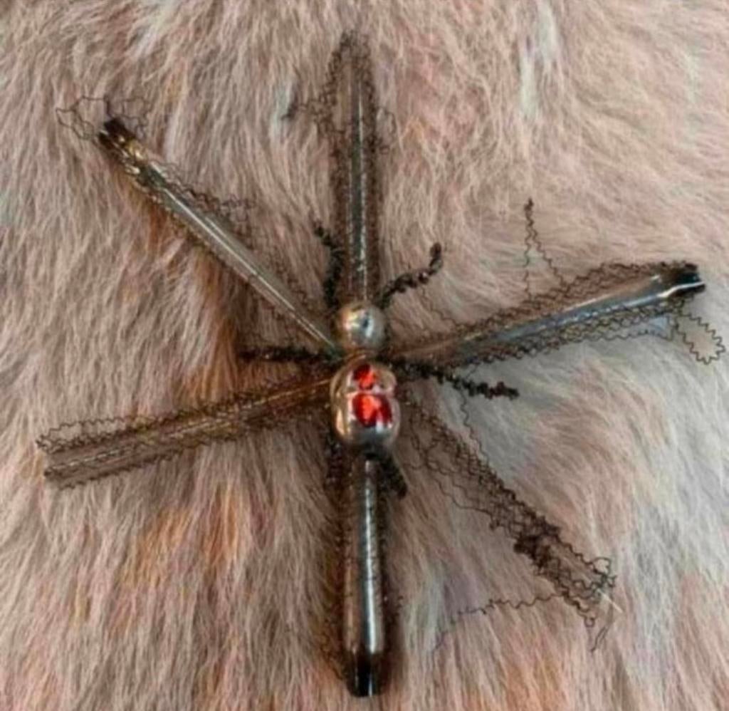 Kerstbal mooie echte antieke gablonser spin in web kerstbal, Diversen, Kerst, Ophalen of Verzenden