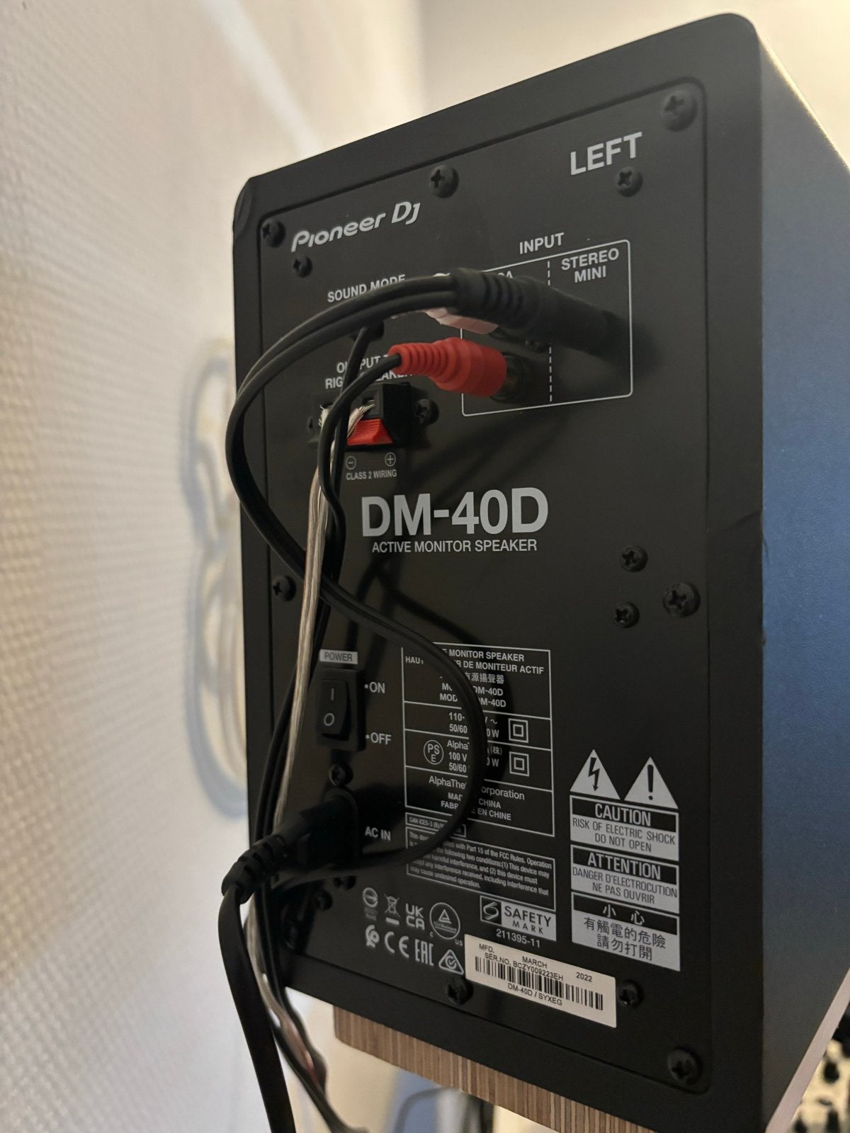 Pioneer DJ DM-40D actieve monitorspeakerset, Ophalen, Studiomonitor, Inclusief kabels, Zo goed als nieuw