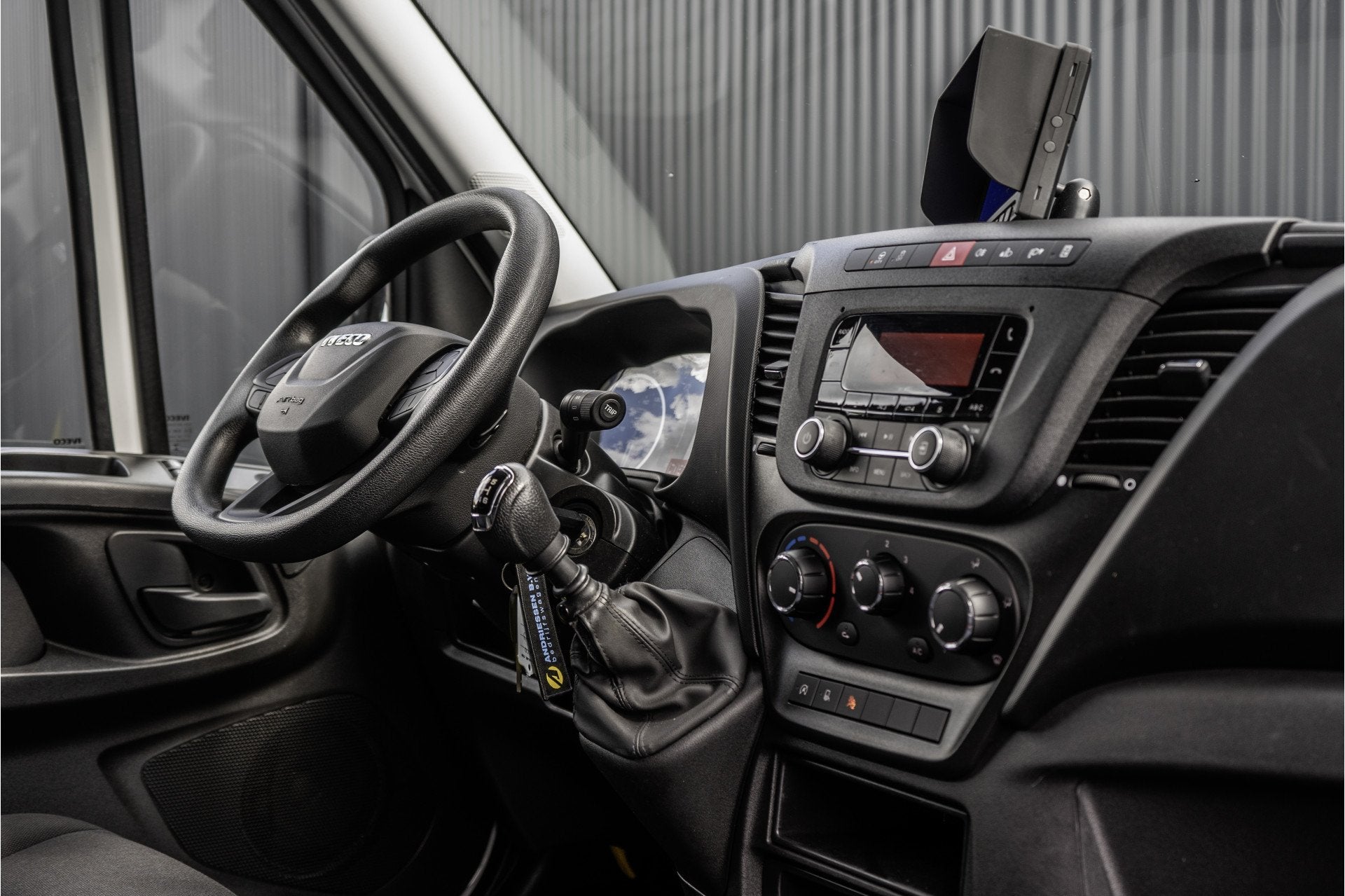 Iveco Daily *35S16V 2.3 L4H2 | Euro 6 | 157 PK | Airco | Cam, Auto's, Gebruikt, Iveco, Wit, Geïmporteerd