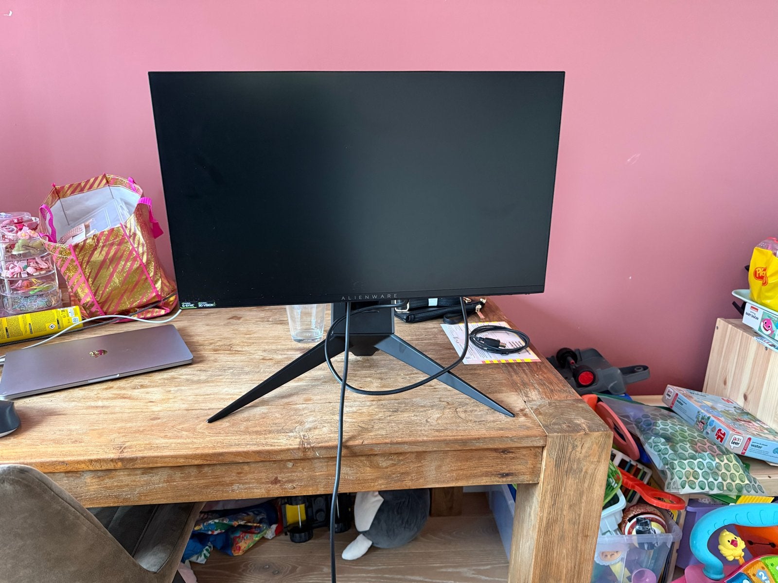Alienware Gaming Monitor 240hz AW2518H 25” met gsync, HDMI, IPS, In hoogte verstelbaar, Full HD