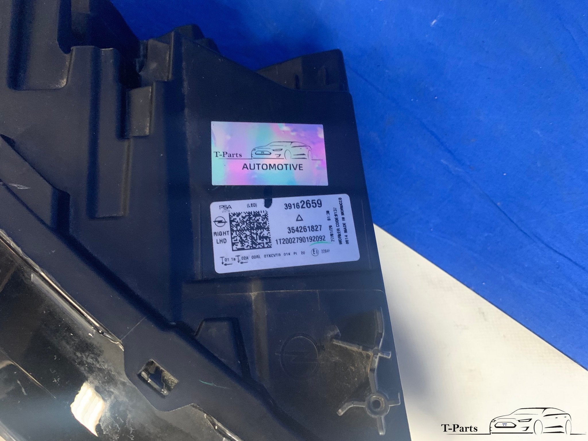 Opel corsa F rechts koplamp matrix 39162659, Auto-onderdelen, Info@fabrikant.eu, Fabrikant BV, Opel, Nieuw