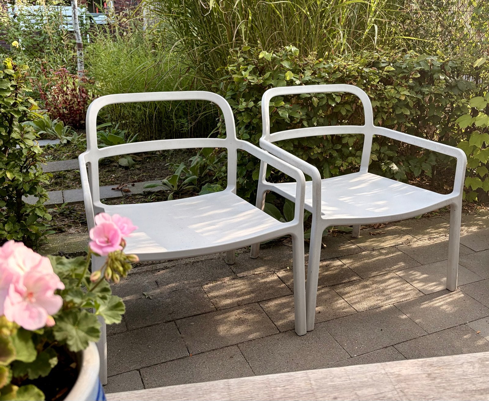 2 IKEA x HAY YPPERLIG fauteuil stoelen – Lichtgrijs, Ophalen, Kunststof, Gebruikt, Twee
