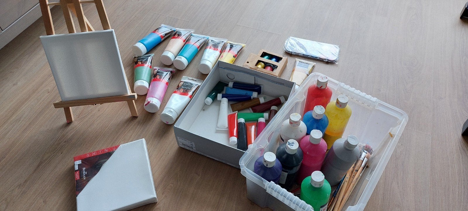 Tubes verf, schildersezel verfpalet penselen enz enz, Ophalen of Verzenden