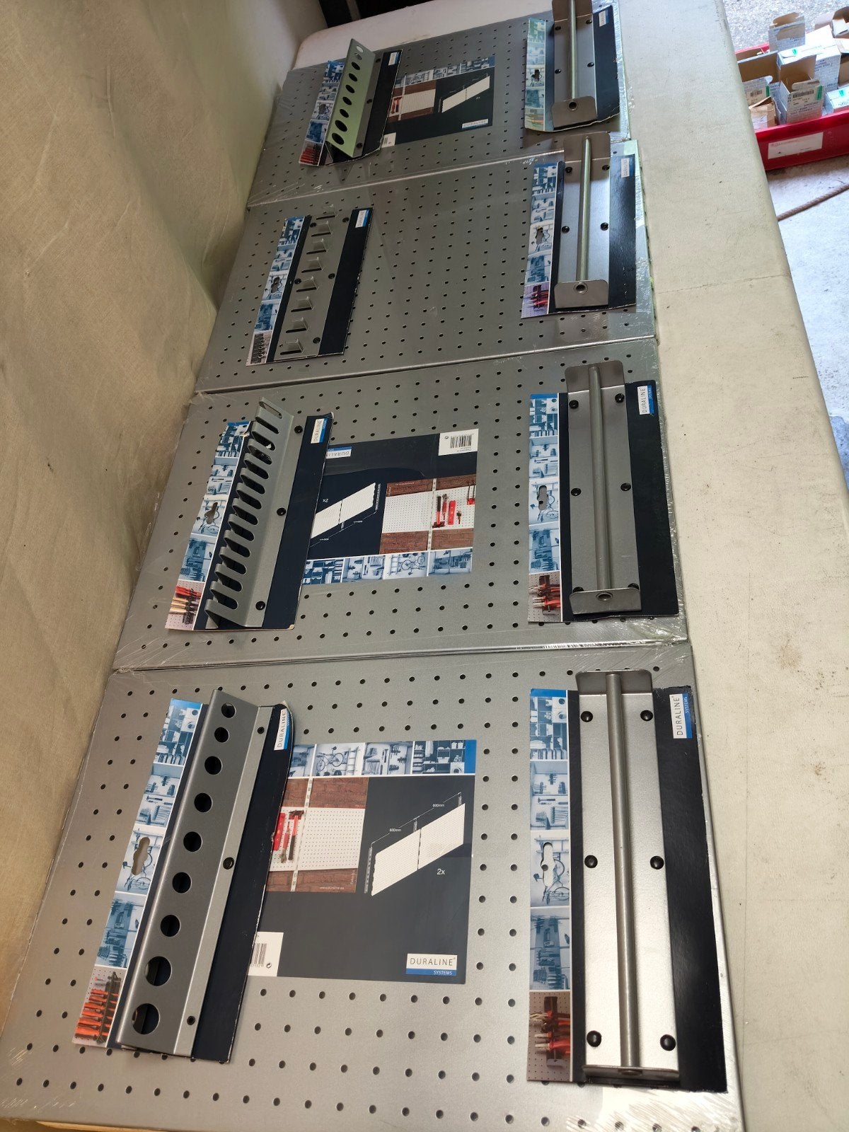 Aangeboden Nieuwe Gereedschap Borden met Ophangsysteem, Ophalen, Nieuw