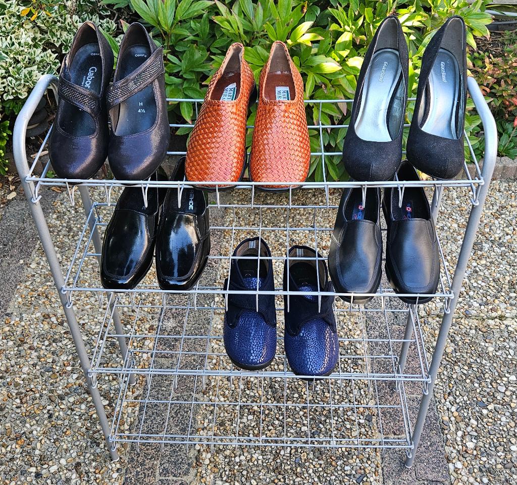 Verschillende schoenen en pantoffels, Ophalen of Verzenden, Zo goed als nieuw, Overige typen