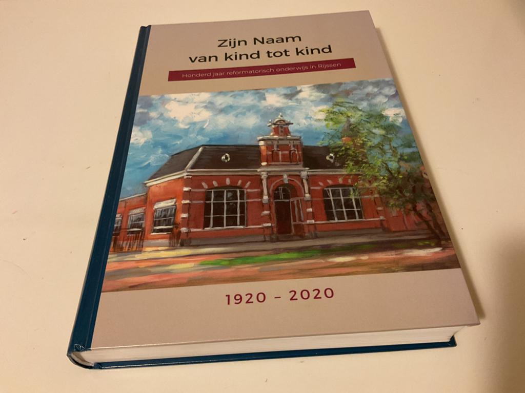 Zijn Naam van kind tot kind Reformatorisch onderwijs Rijssen, Ophalen of Verzenden, Zo goed als nieuw