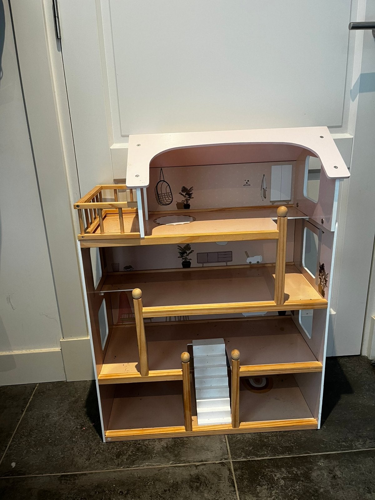 Poppenhuis petit amelie, Ophalen, Zo goed als nieuw