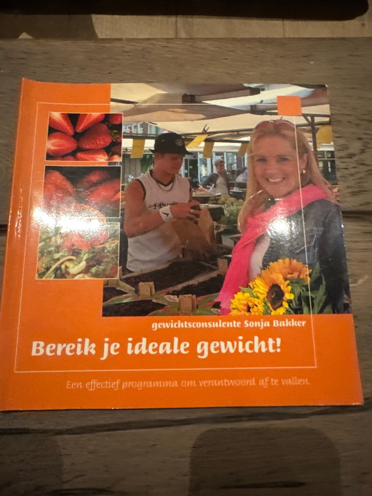 Bereik je ideale gewicht! - Sonja Bakker, Boeken, Ophalen of Verzenden, Zo goed als nieuw, Dieet en Voeding