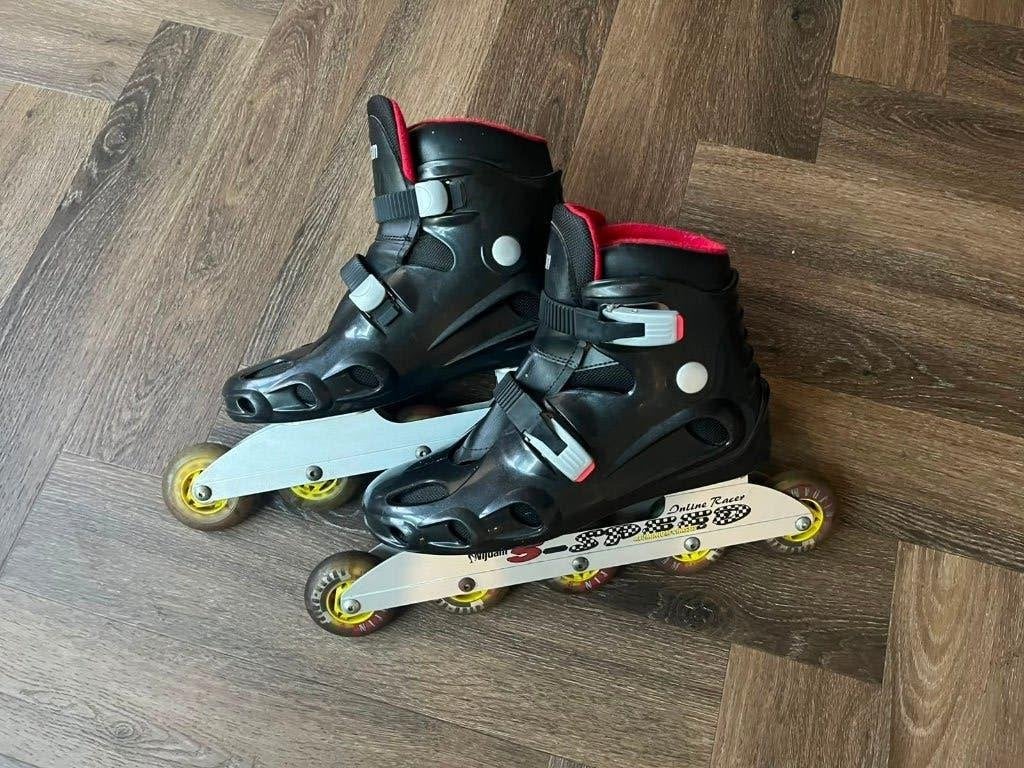 Nijdam 5-Speed inline skates maat 45 + Rucanor beschermers, Gebruikt, Inline skates 5 wielen, Heren, Ophalen