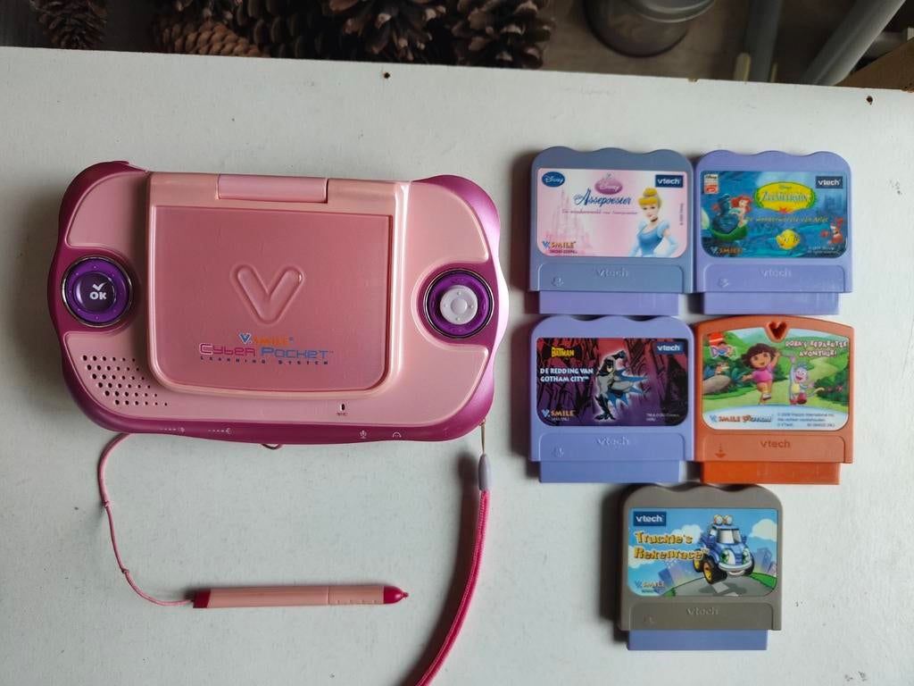 VTech V.smile Cyber Pocket met 5 games, Ophalen of Verzenden, Zo goed als nieuw