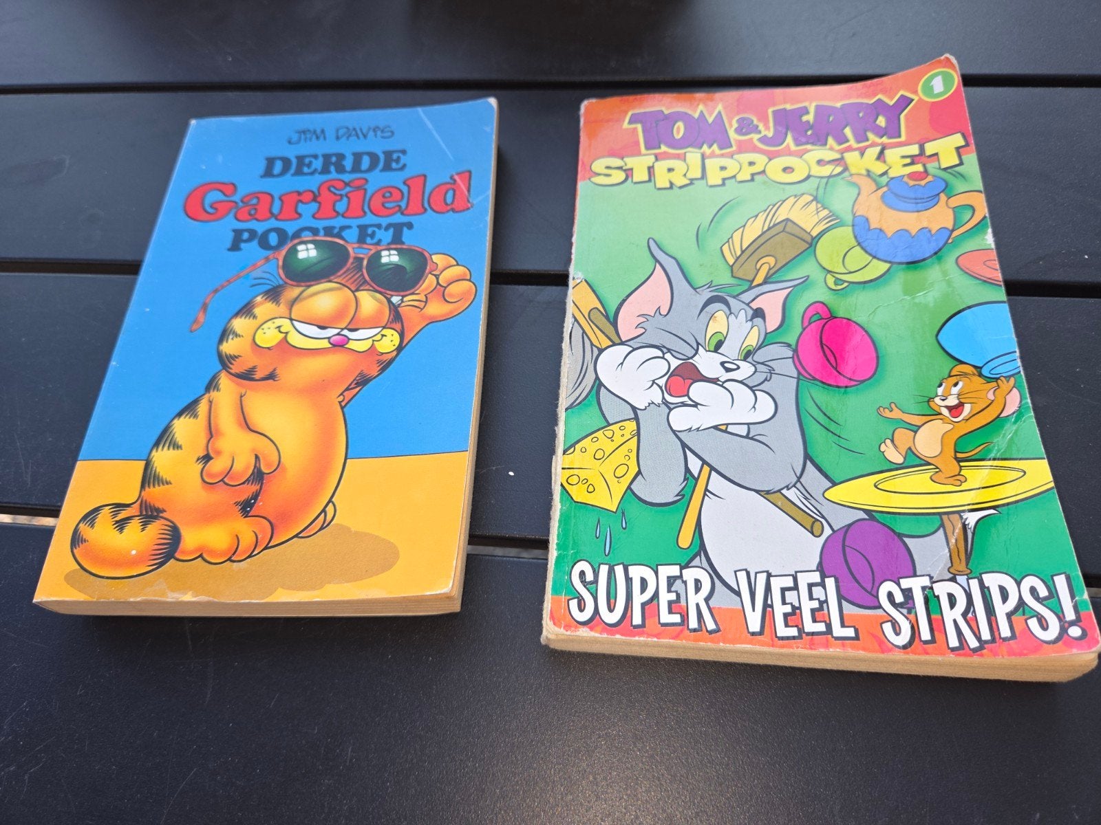 Garfield en Tom & Jerry stripboeken, Meerdere stripboeken, Ophalen of Verzenden, Gelezen, Jim Davis