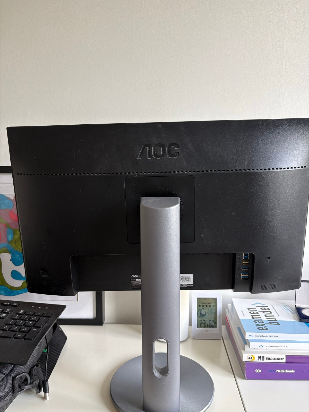 Foto 3 van AOC X2490PXQU Monitor - Full HD, IPS, 24 inch