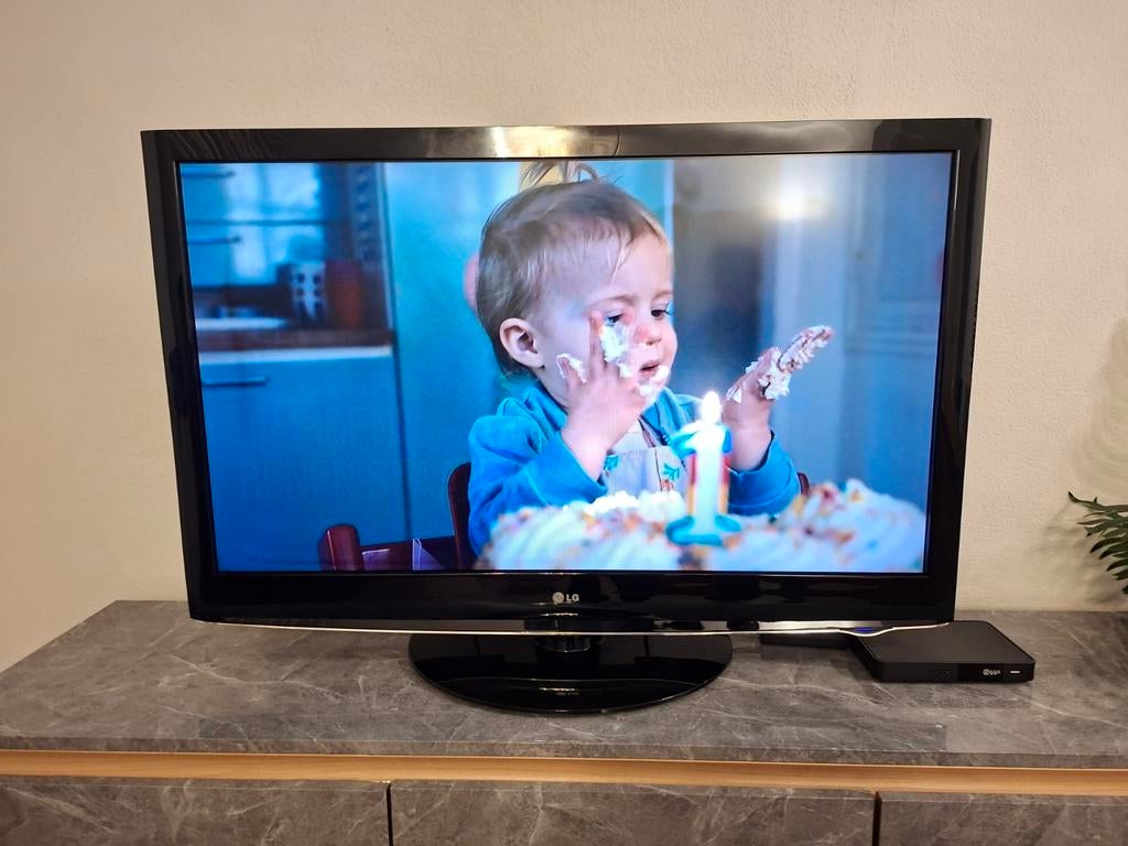 Tv televisie LG 119,38 cm 47LH3000 doet het nog uitstekend, Audio, Tv en Foto, Televisies, 100 cm of meer, LG, 50 Hz, Ophalen