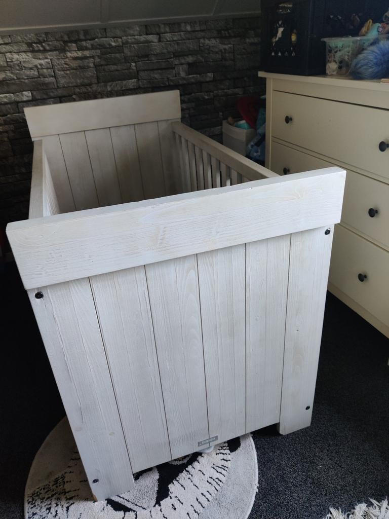 Stijgerhouten Bopita ledikant 60x120 met matras en lakens., Ophalen, Gebruikt, Ledikant