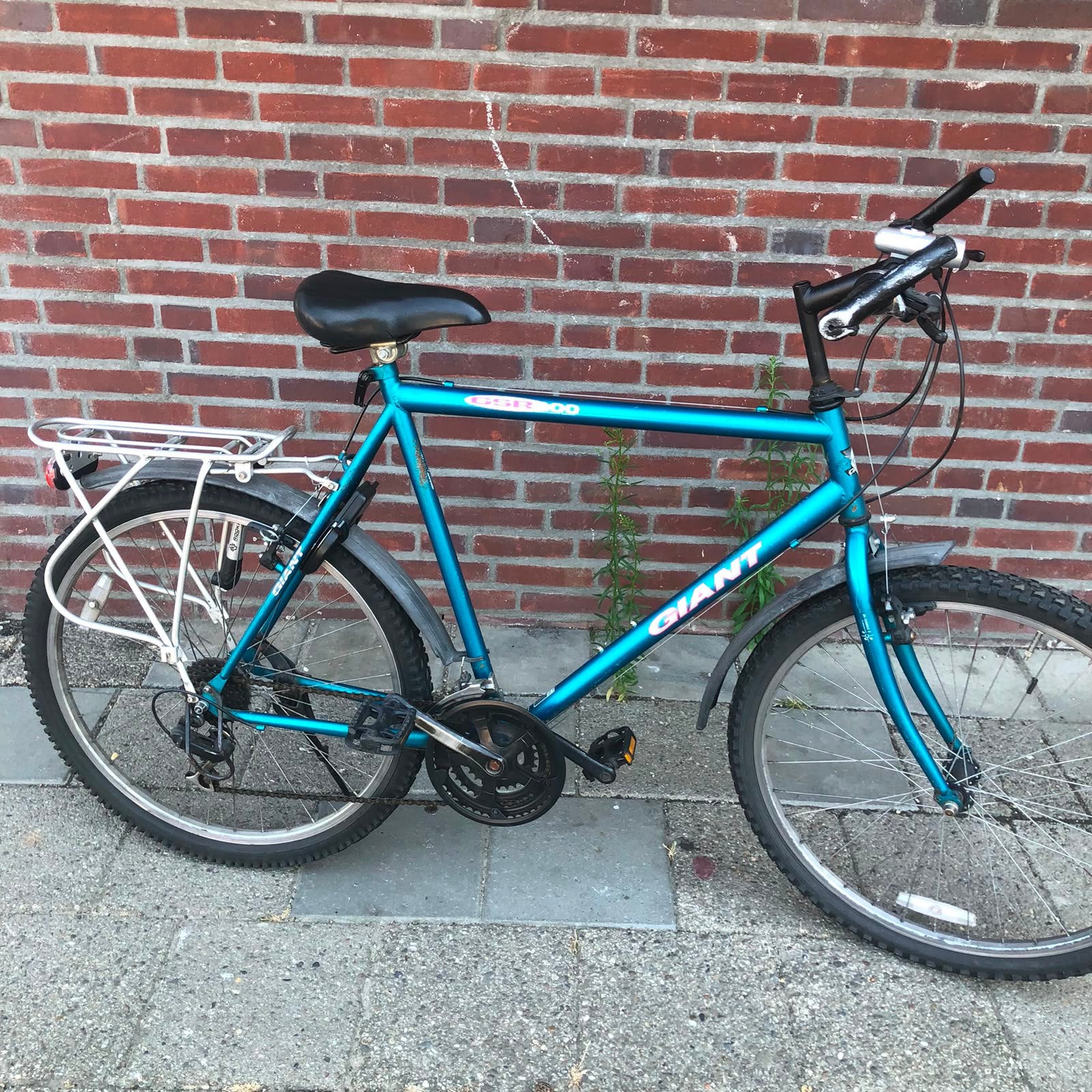 Heren fiets Giant. Frame 60cm met slot en verlichting, Ophalen, Zo goed als nieuw, Minder dan 10 versnellingen, Giant