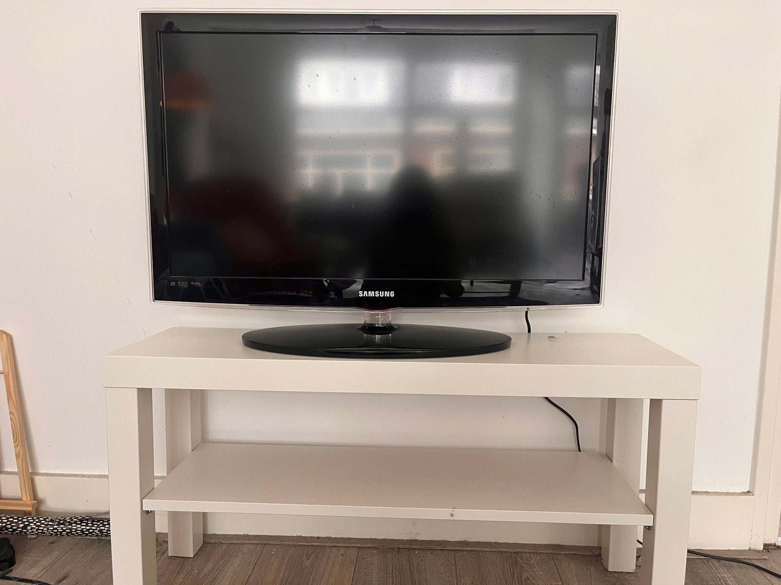 IKEA Tv-meubel - Wit, modern en functioneel, Ophalen, Gebruikt, 100 tot 150 cm, Minder dan 100 cm