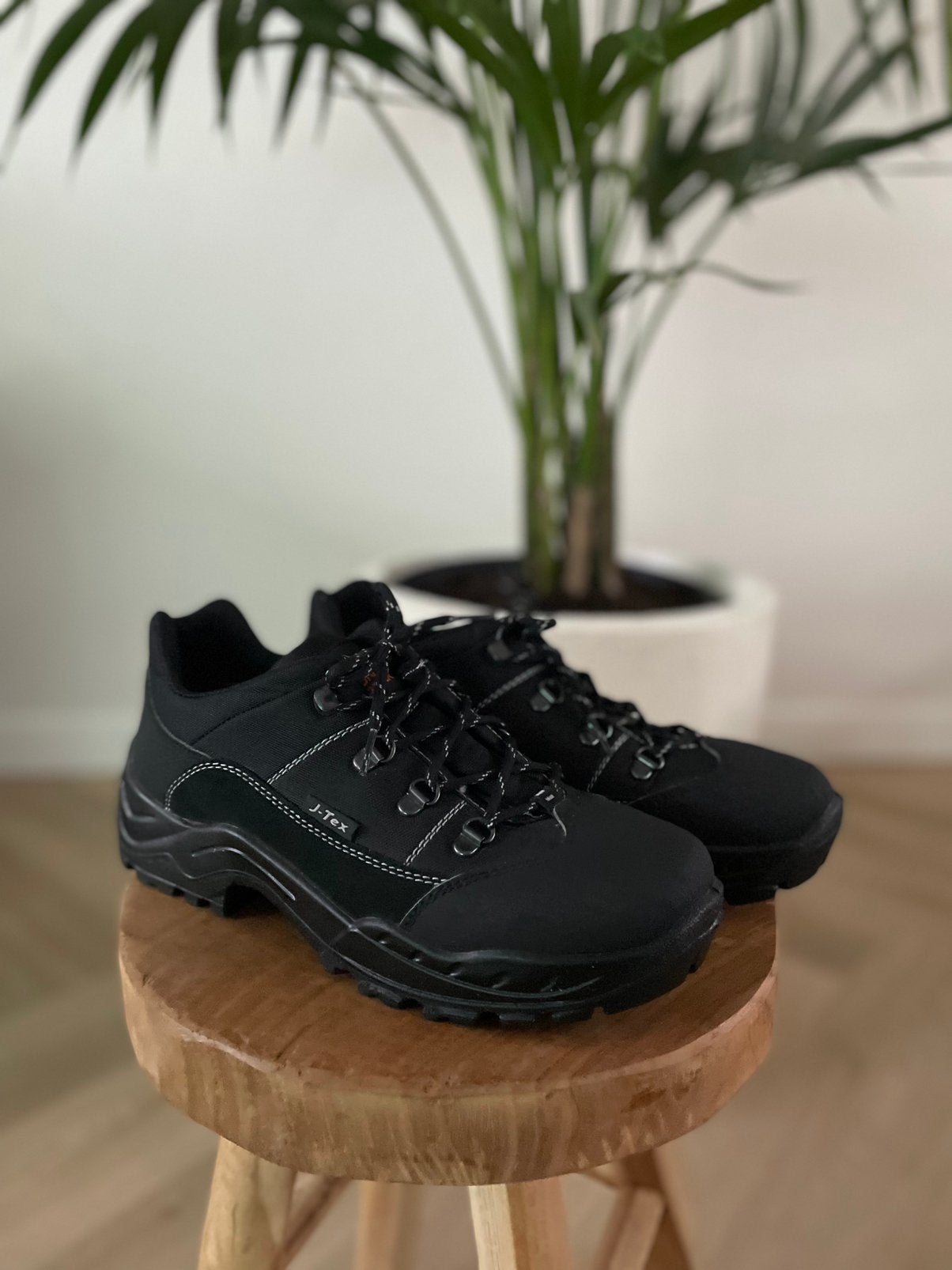 Stevige wandel/bergschoenen NIEUW!!, Kleding | Heren, Schoenen, Verzenden, Zo goed als nieuw, Zwart, Wandelschoenen of Bergschoenen