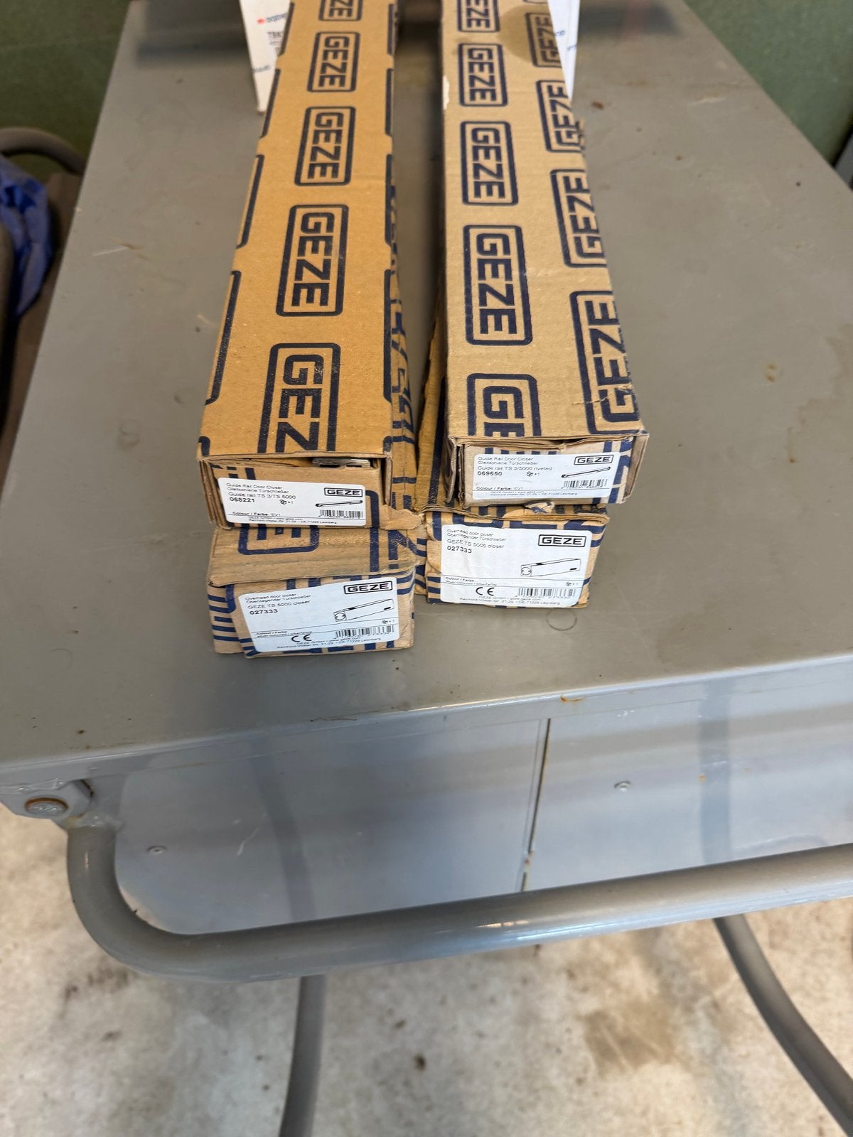 Geze en Dormakaba deur dranger, Ophalen, Nieuw, Overige materialen, Overige typen