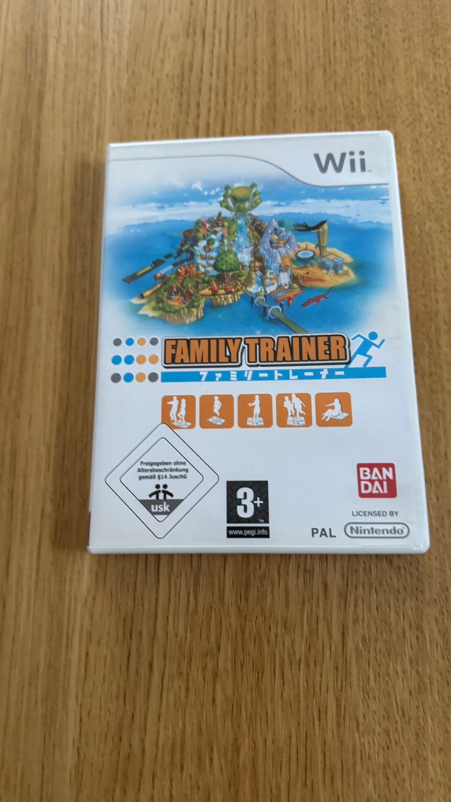 Family Trainer Wii IN GOEDE STAAT, Spelcomputers en Games, Ophalen of Verzenden, Zo goed als nieuw, Sport, 3 spelers of meer