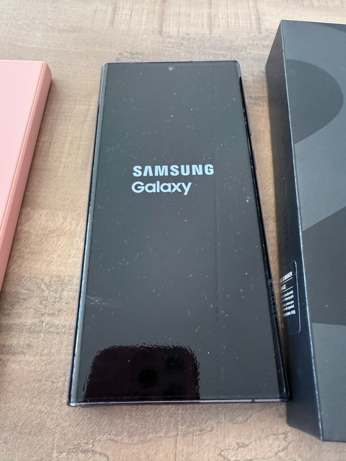 Foto 10 van Samsung Galaxy S22 Ultra 256 Zwart