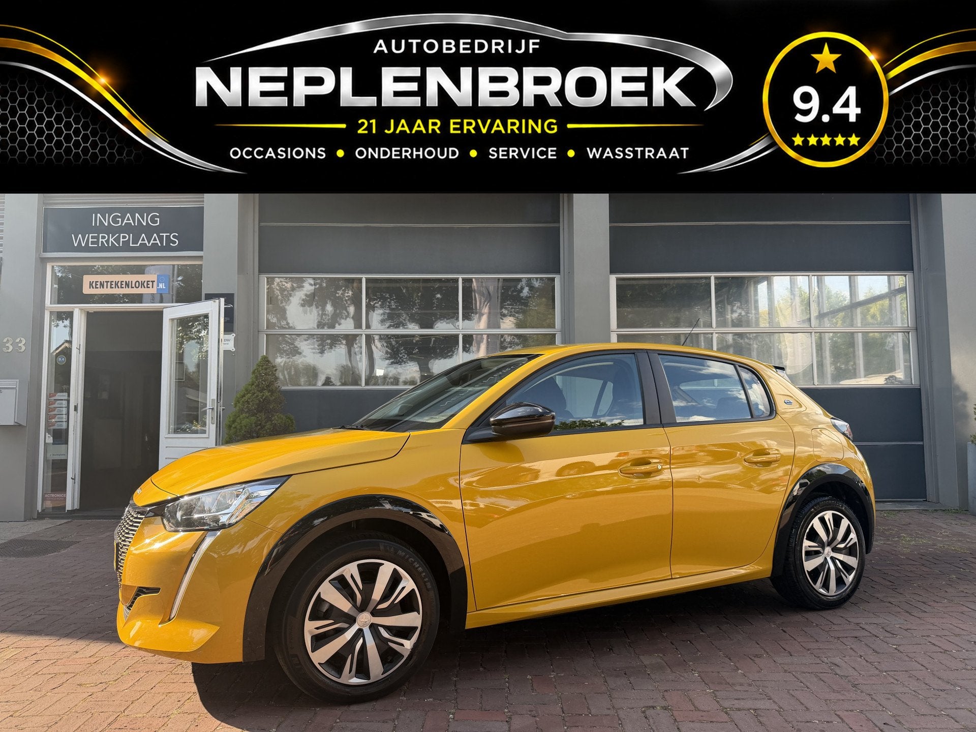 Peugeot e-208 EV Active 50 kWh Automaat Bj 2022 Km 70.000 De, Auto's, Peugeot, 136 pk, Gebruikt, Zwart, Leder en Stof