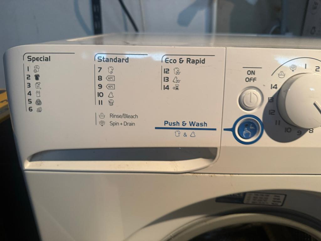 Indesit Innex Wasmachine XWA 71451 - 7kg, 1400 toeren, Witgoed en Apparatuur, Wasmachines, Ophalen, Gebruikt, 85 tot 90 cm, 1200 tot 1600 toeren